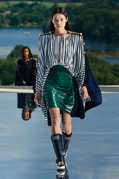 louis vuitton cruise 2022|louis vuitton ladies cruise 2022.